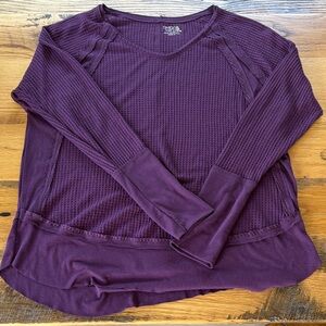 Time and Tru Purple Waffle Knit Long Sleeve Top
